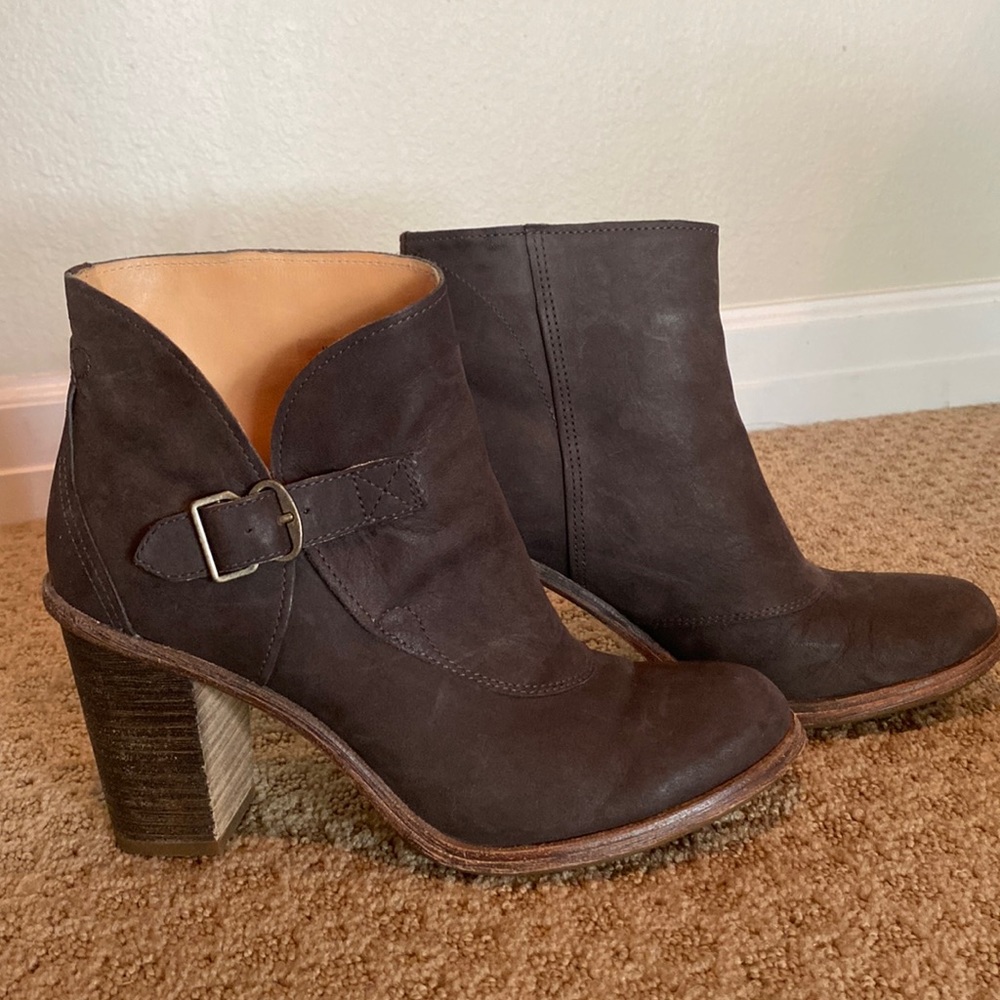 Timberland heeled ankle boots. Size 8. NWOT or box.